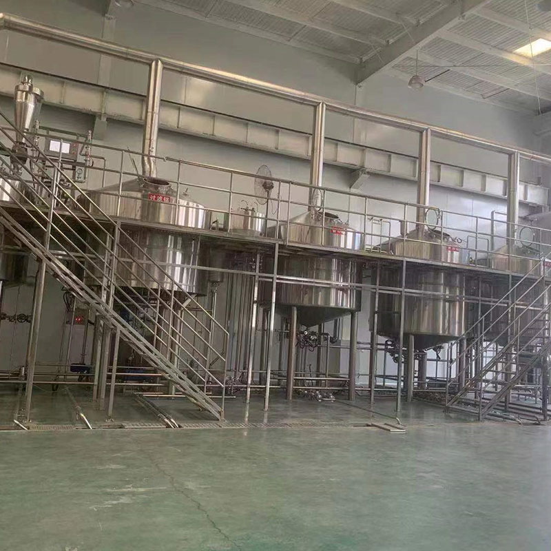 贵港精酿啤酒设备厂—平面布置、设备设计、制造、调试、培训等一条龙服务_COPY
